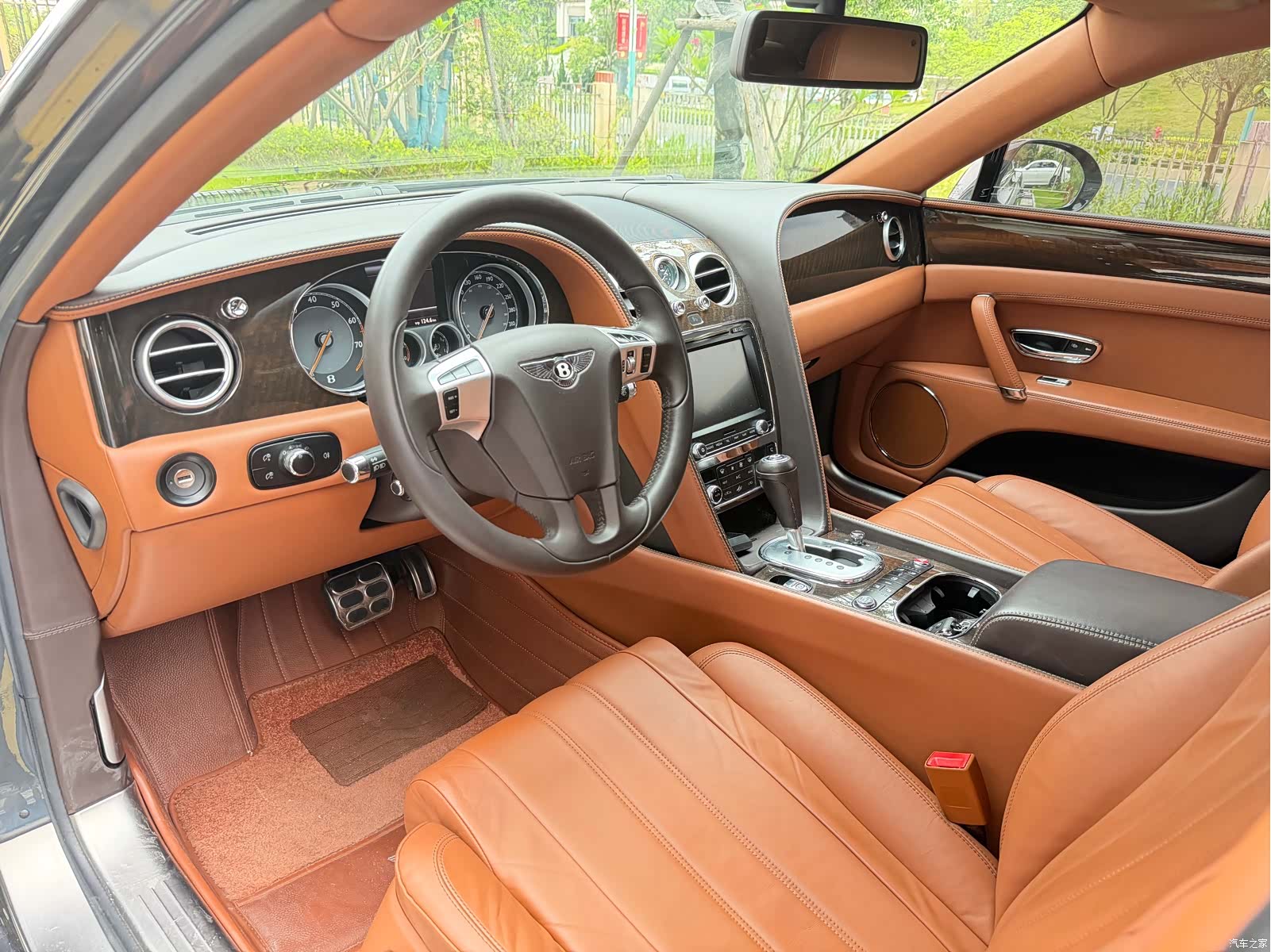 Bentley Flying Spur, 2016 7