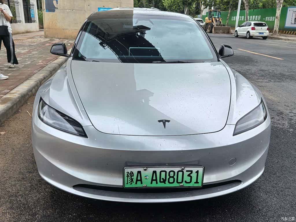 Tesla Model 3, 2024 2