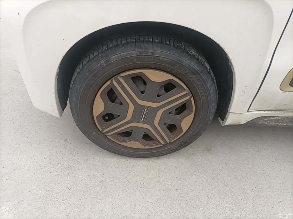 Wuling E200, 2019 23