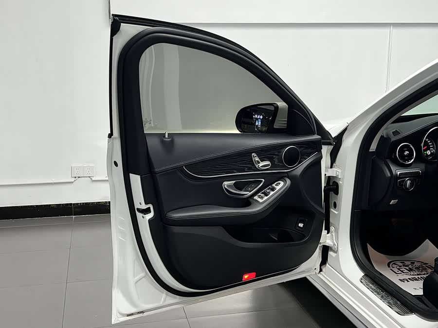 Mercedes-Benz C-Class 2019, фото 18