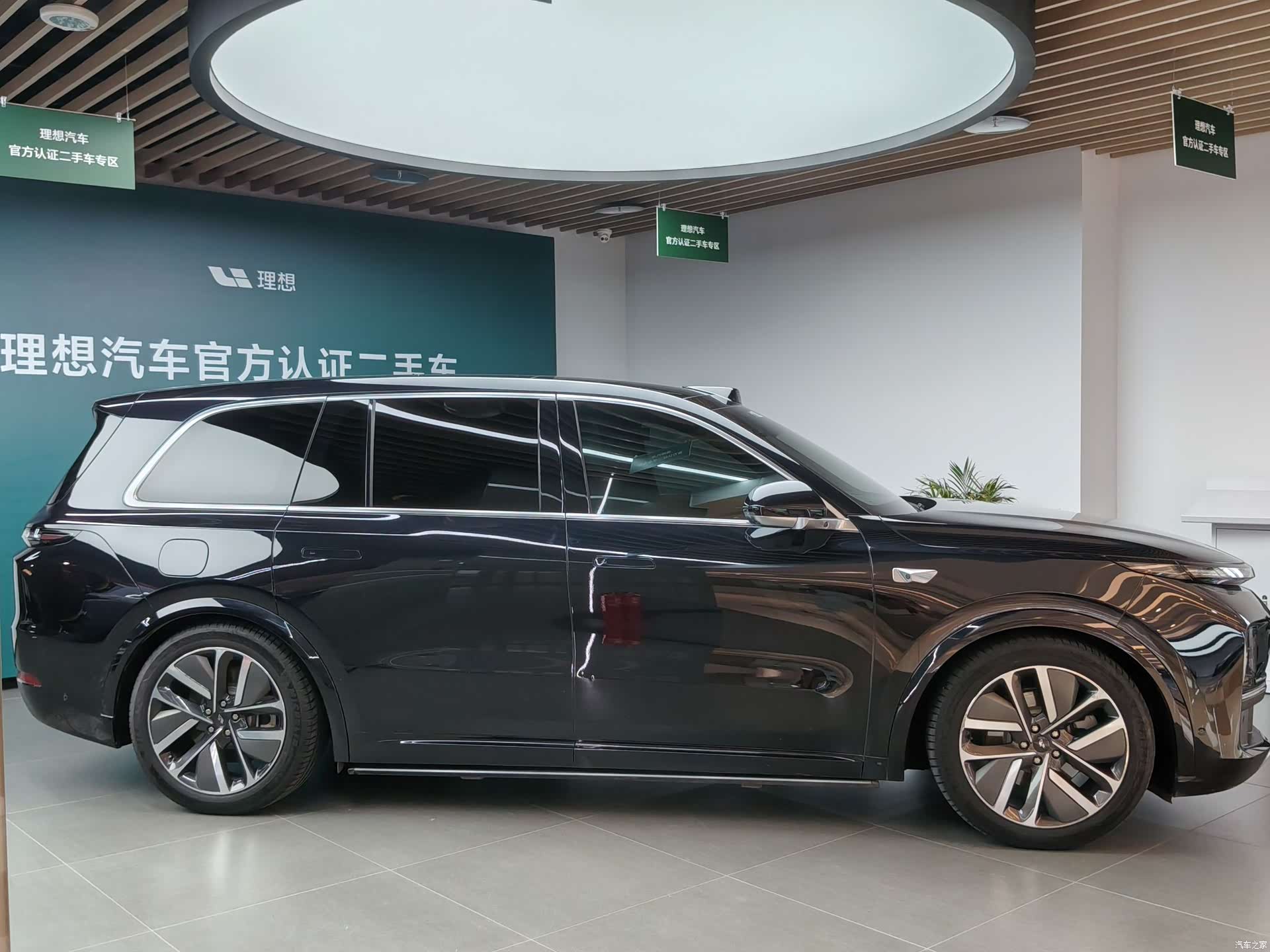 Li Auto L9, 2023 4
