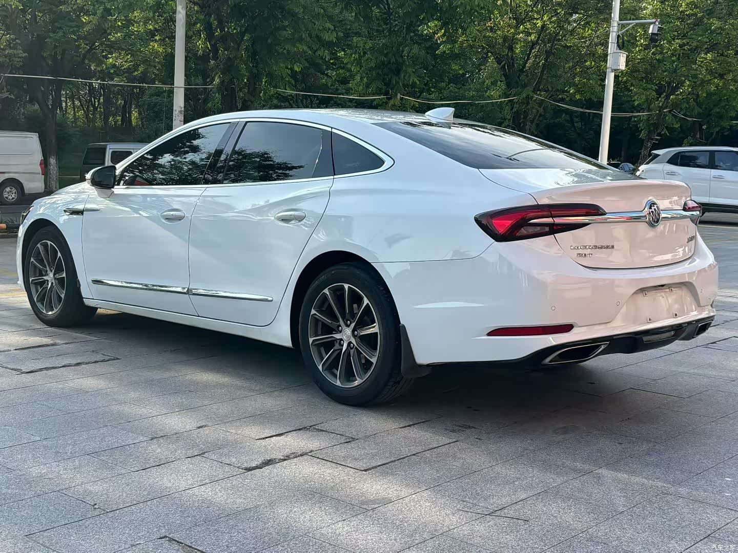 Buick LaCrosse, 2019 все фото