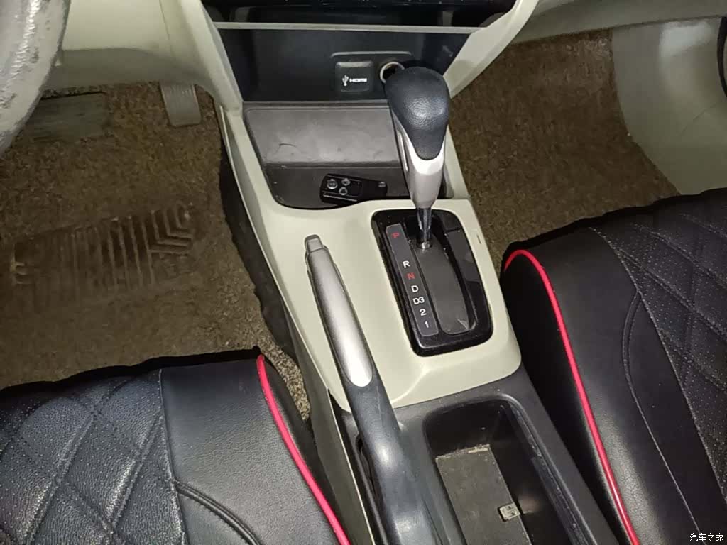 Honda Civic, 2014 10