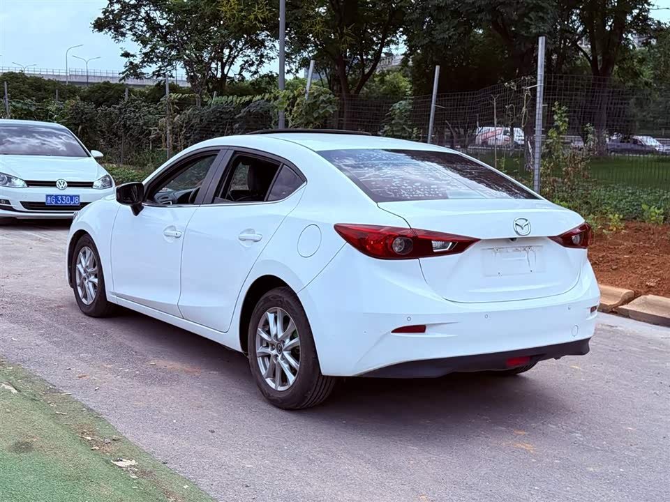 Mazda 3 Angkesaila Mazda 3 Angkesaila