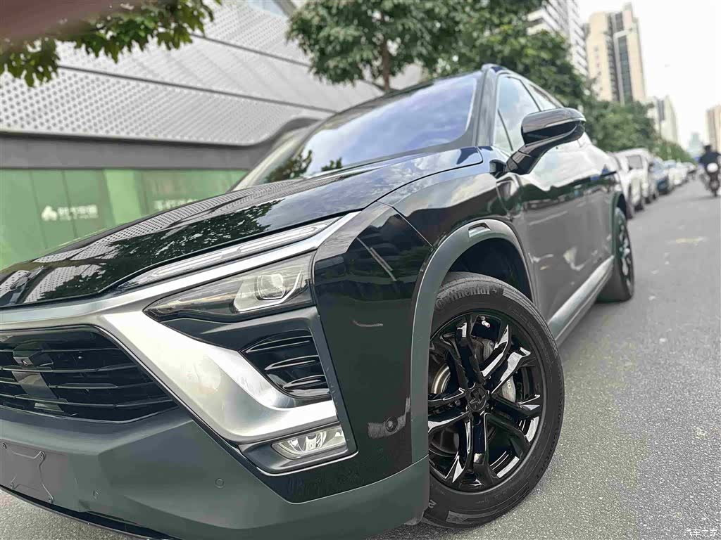 NIO ES8, 2019 13