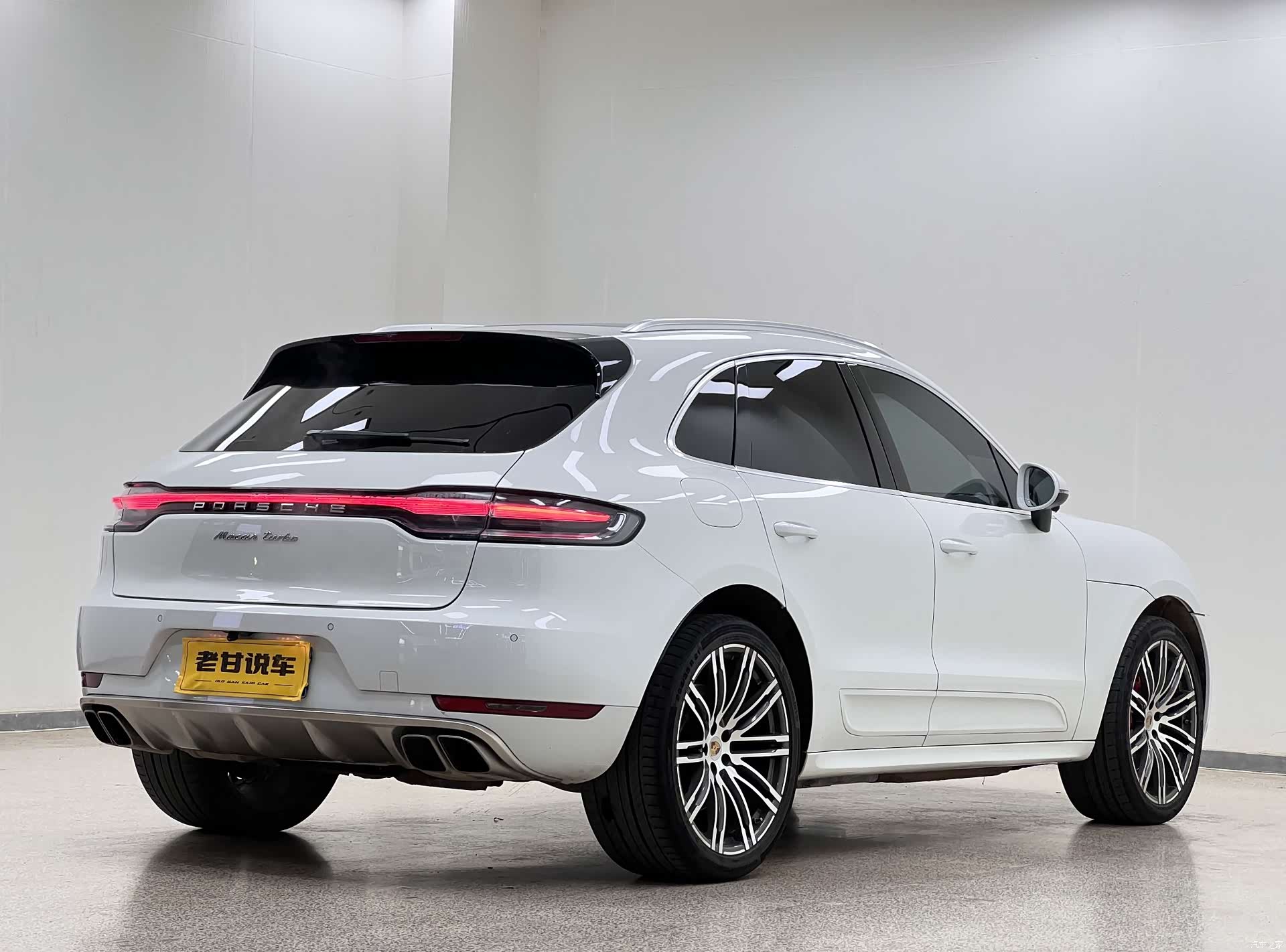 Porsche Macan, 2015 8