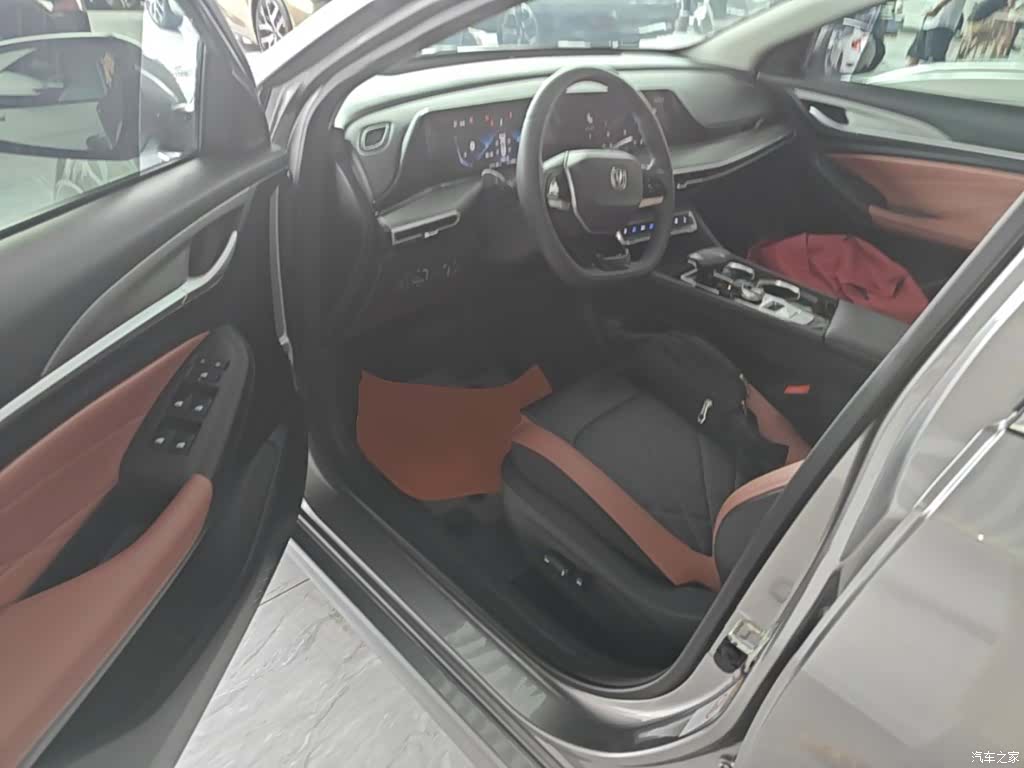 Changan Eado, 2022 16