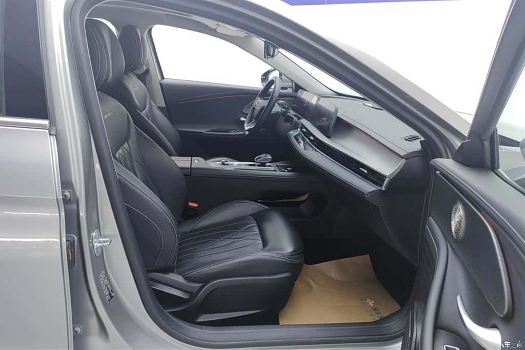 Chery Arrizo 8, 2023 8
