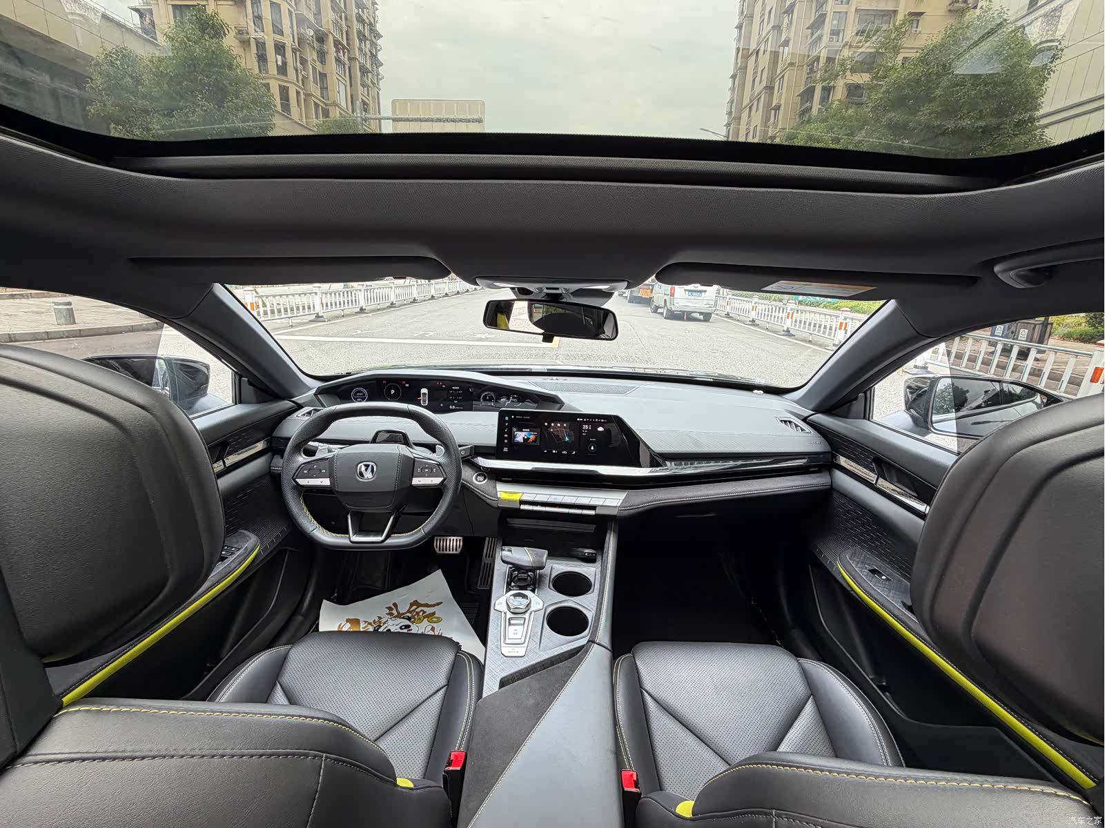 Changan UNI-V, 2022 9