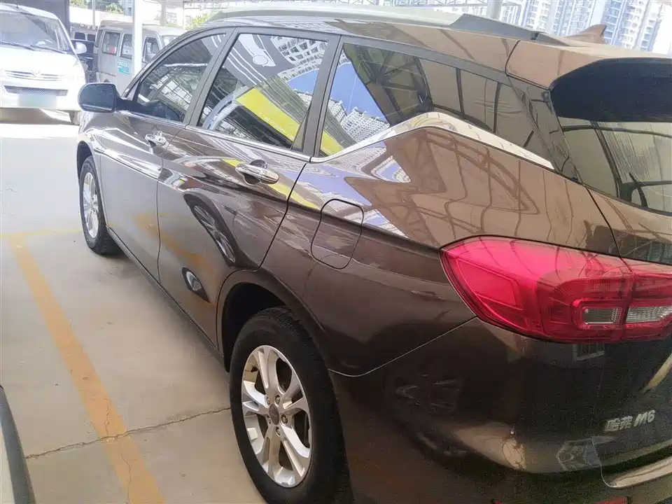 Haval M6