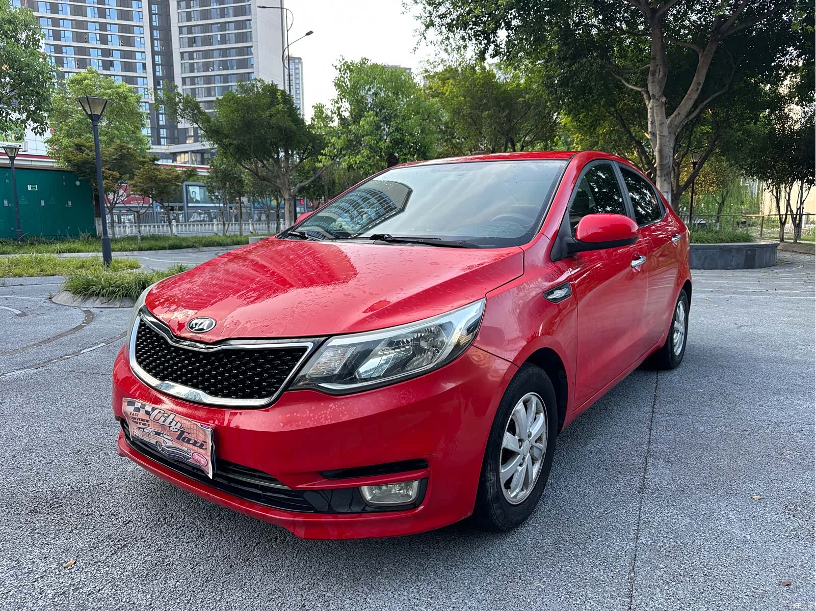 Kia K2, 2015 1