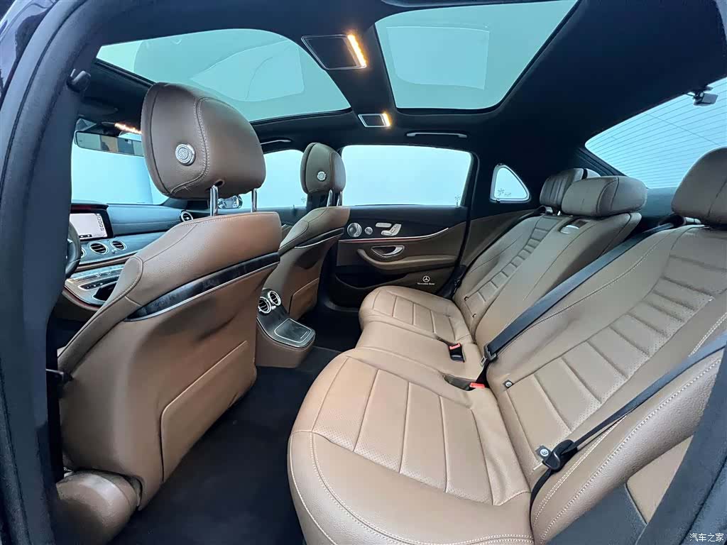 Mercedes-Benz E-Class, 2020 29