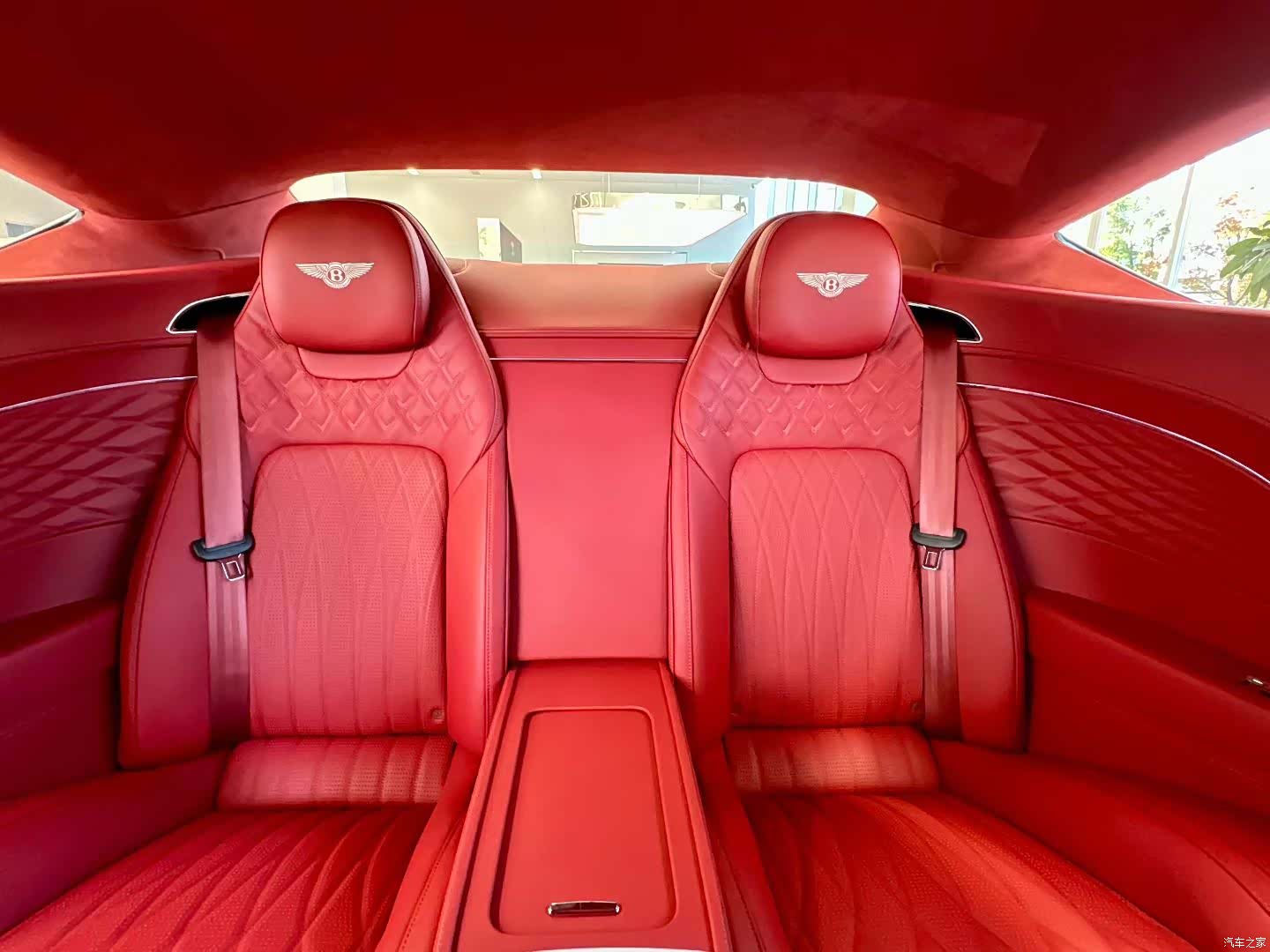 Bentley Continental GT, 1900 10