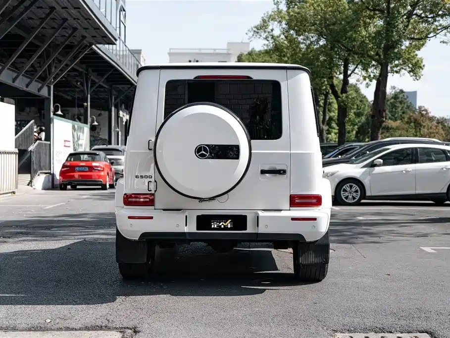 Mercedes-Benz G-class