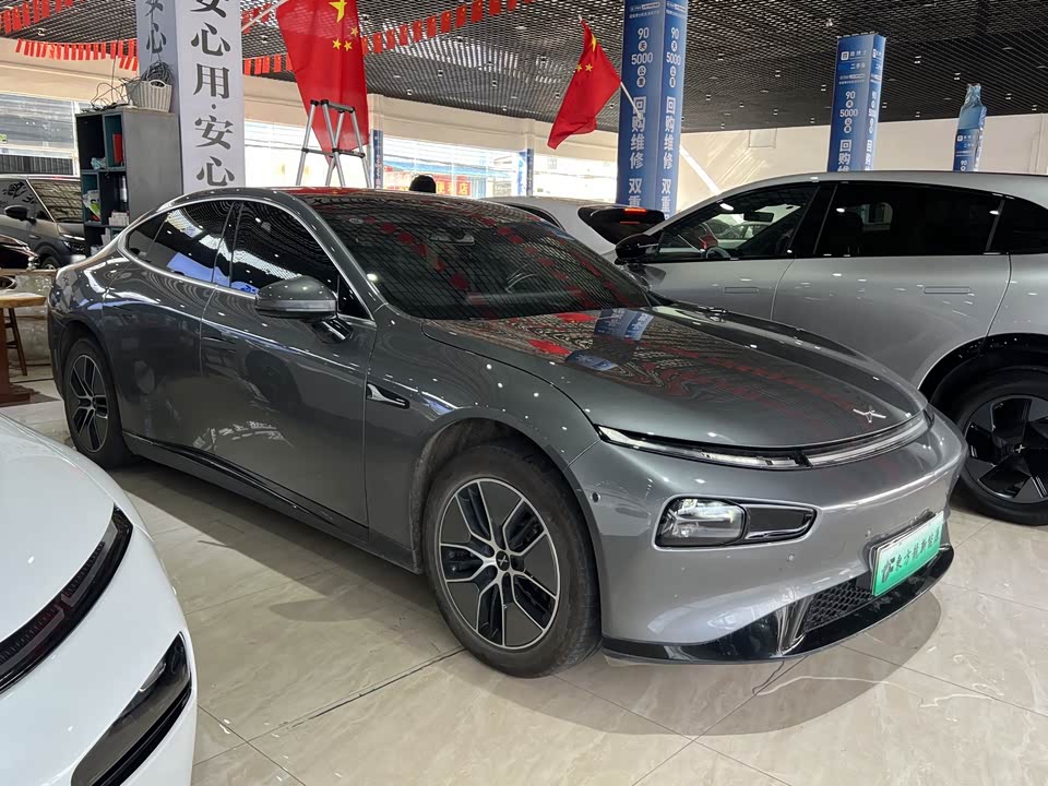 XPENG P7