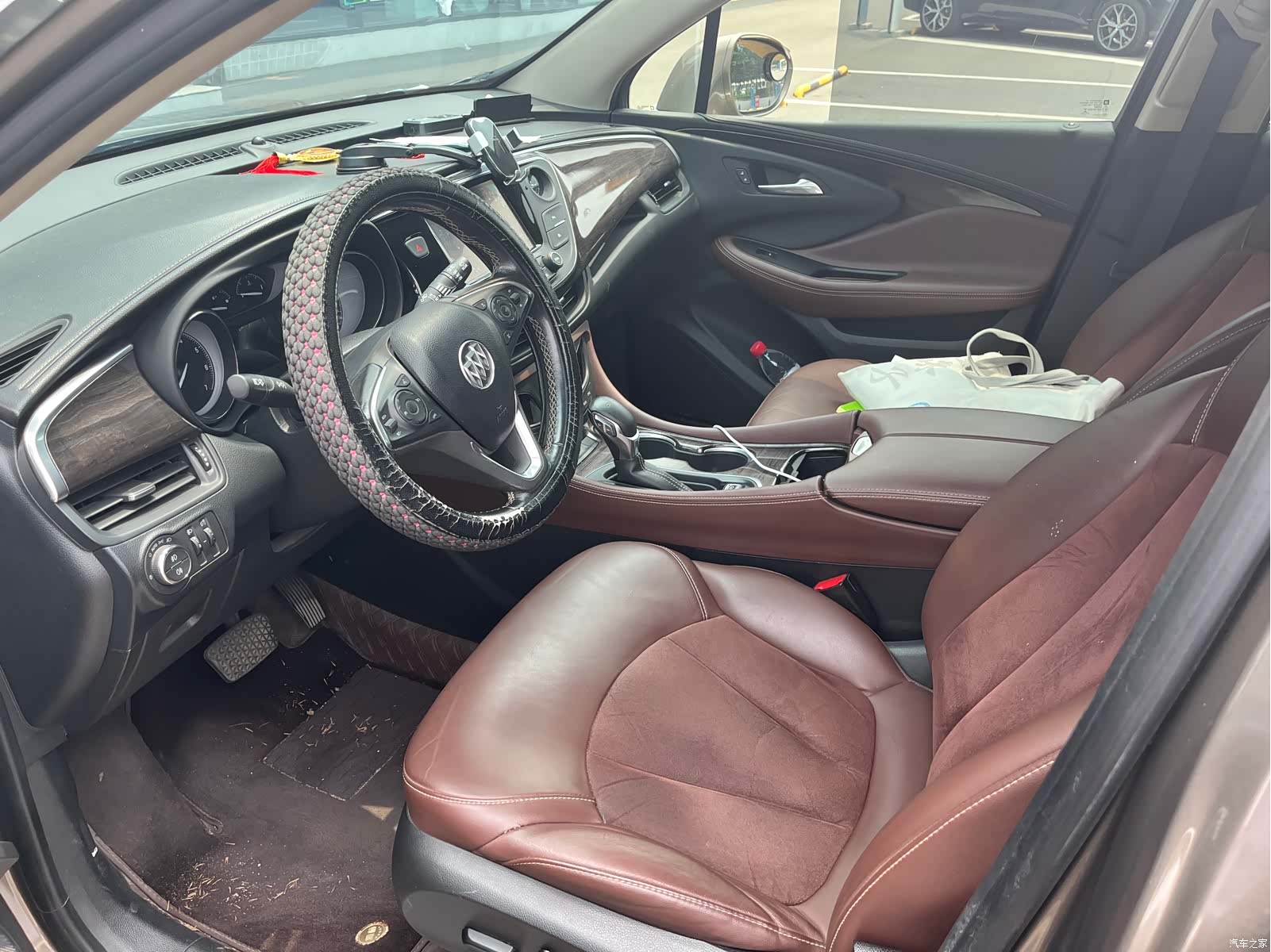 Buick Envision Plus, 2018 все фото
