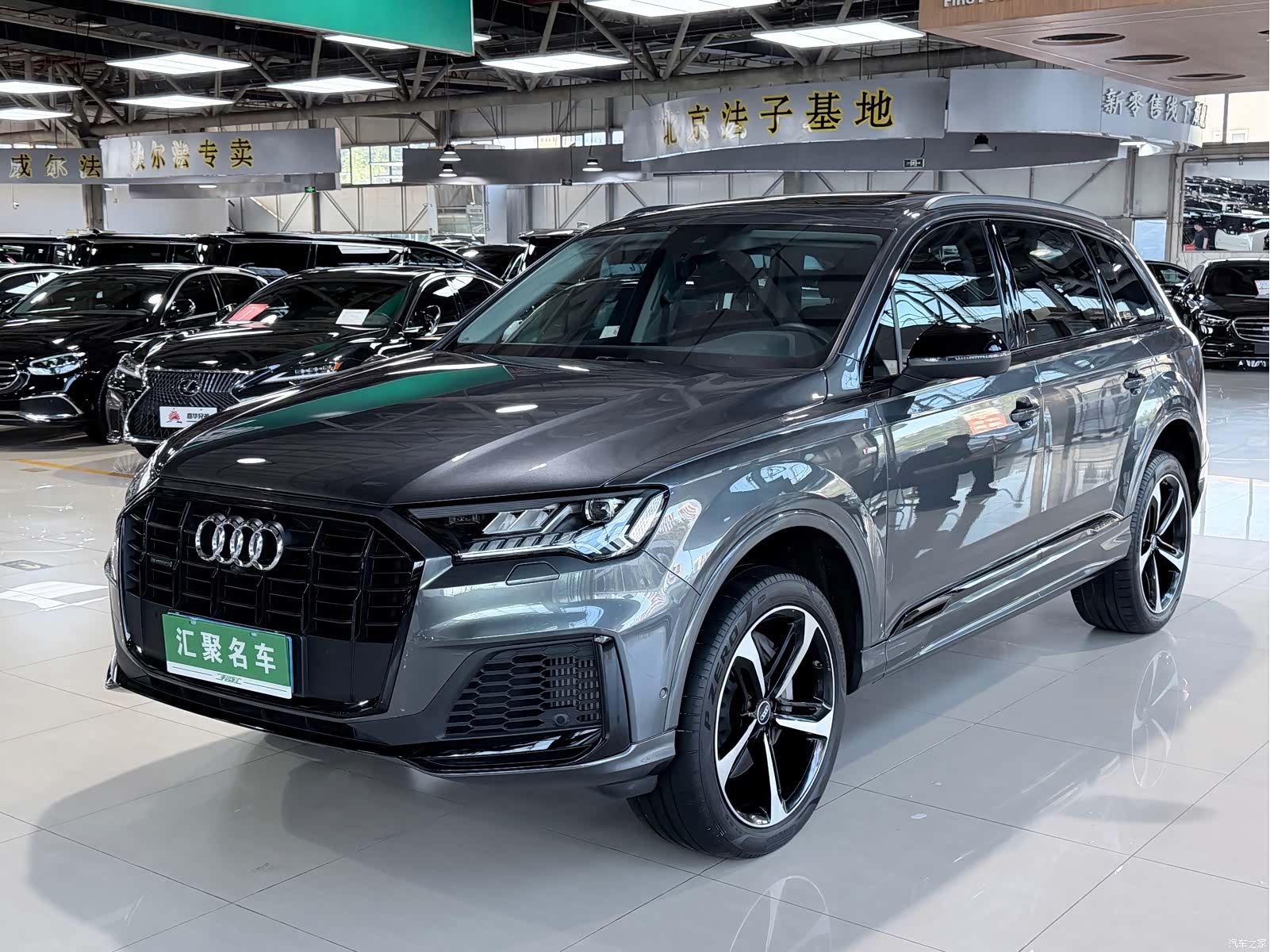 Audi Q7, 2021 1