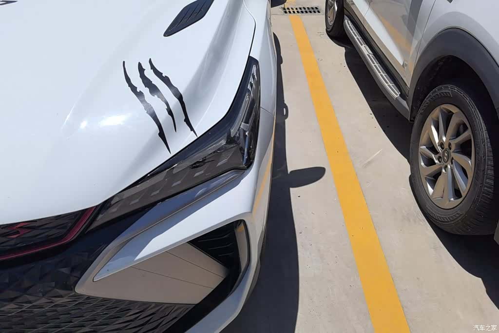 Geely Coolray, 2023 все фото