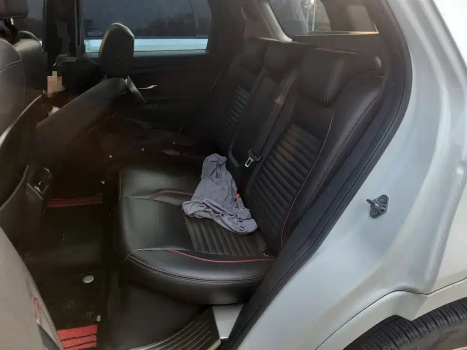 Land Rover Discover sports