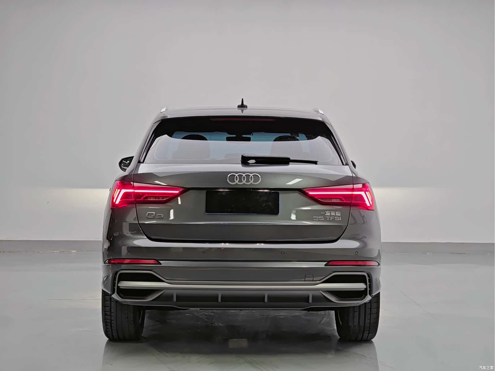 Audi Q3, 2023 6