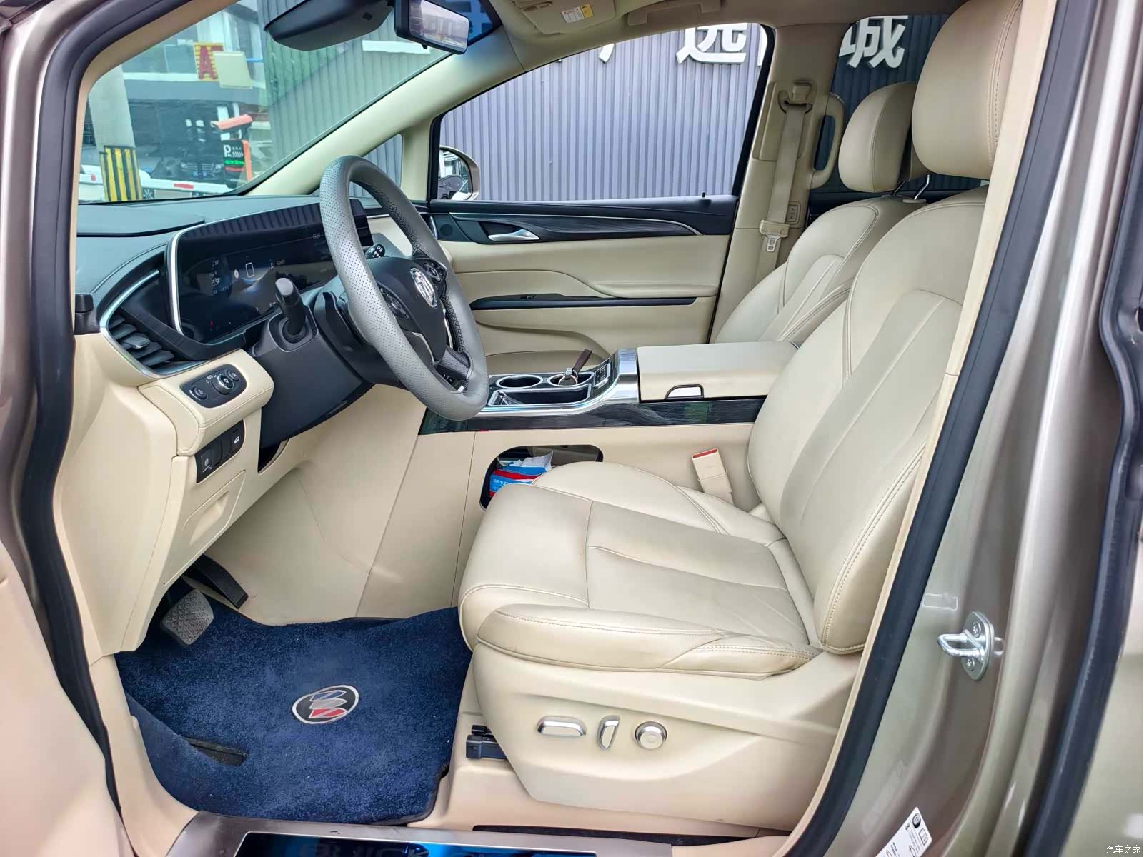 Buick GL8, 2024 8