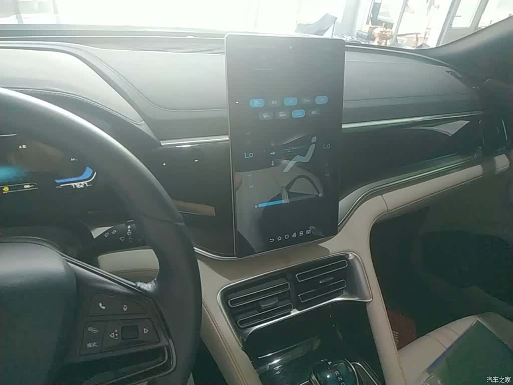 BYD Song, 2022 13