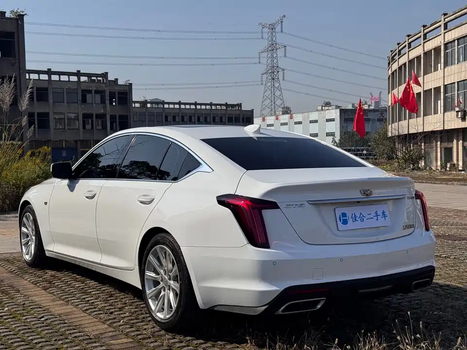 Cadillac CT5