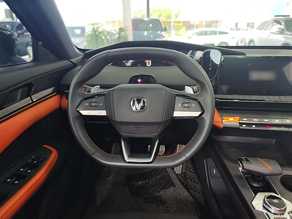 Changan UNI-V, 2023 7