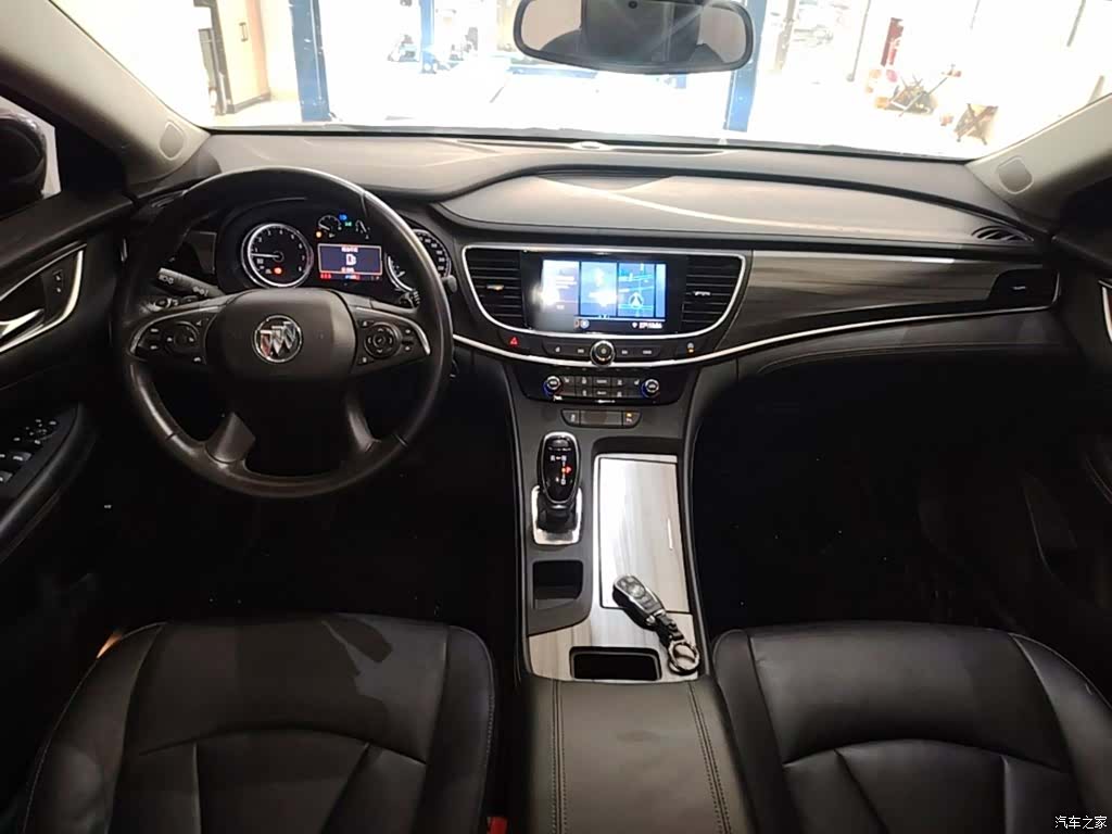 Buick LaCrosse, 2022 10
