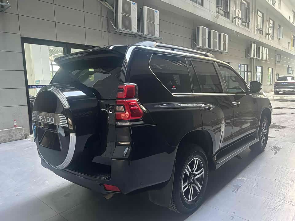 Toyota Prado