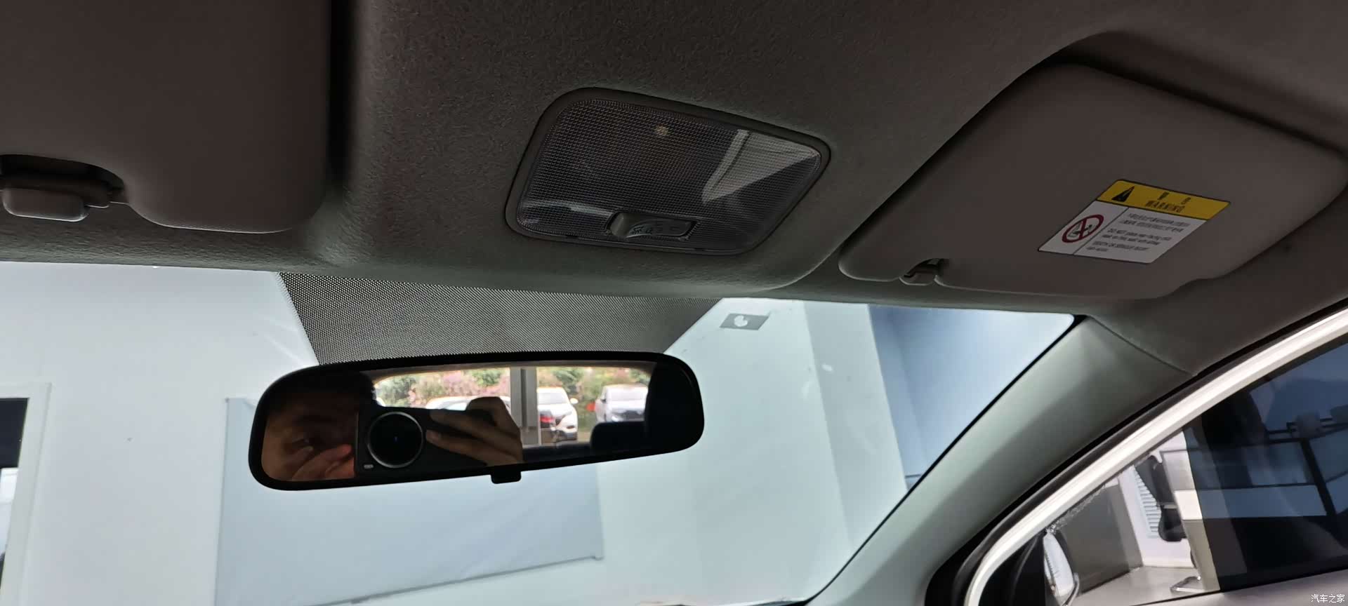 Kia KX1, 2022 29