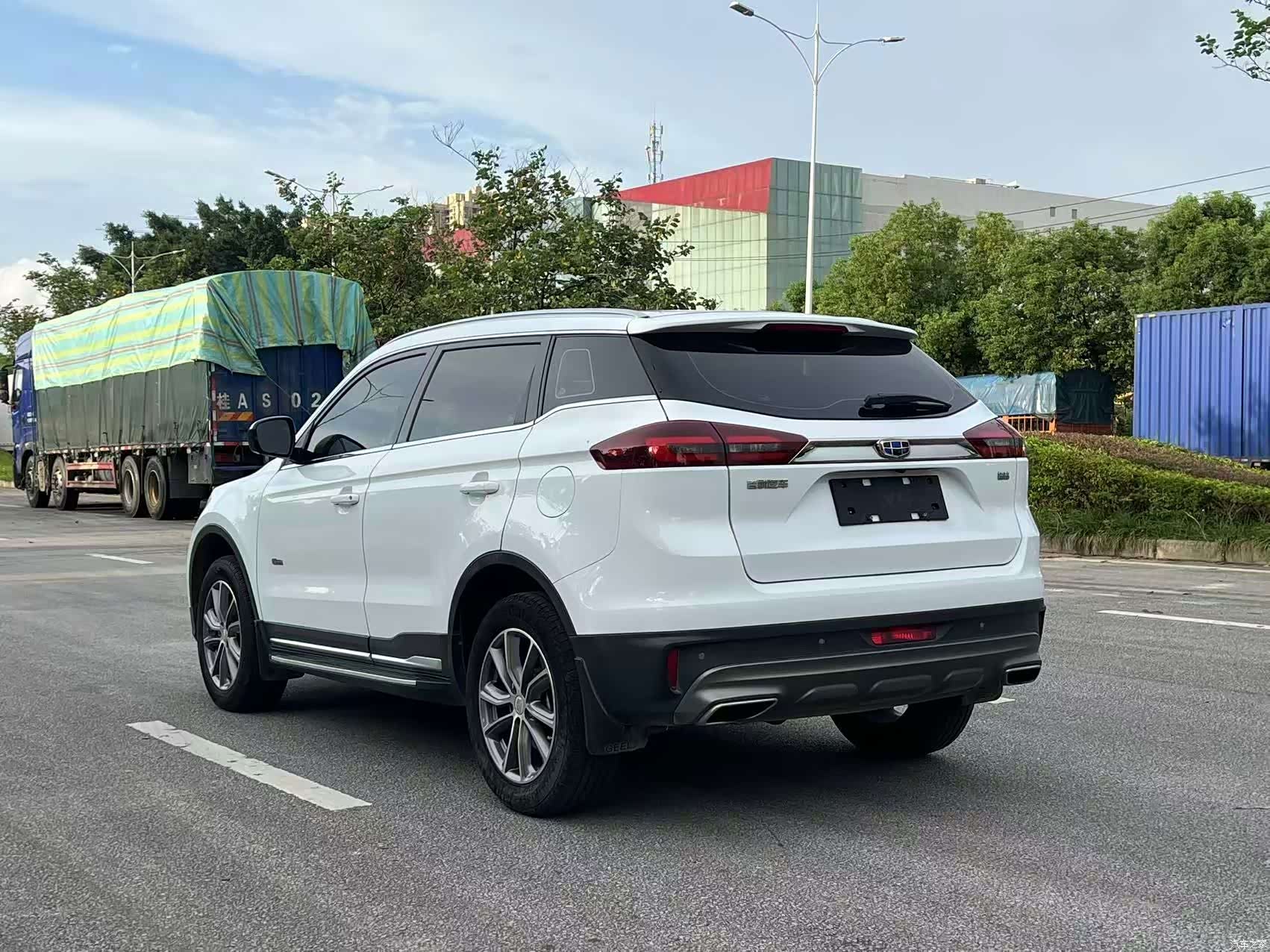 Geely Boyue, 2019 все фото