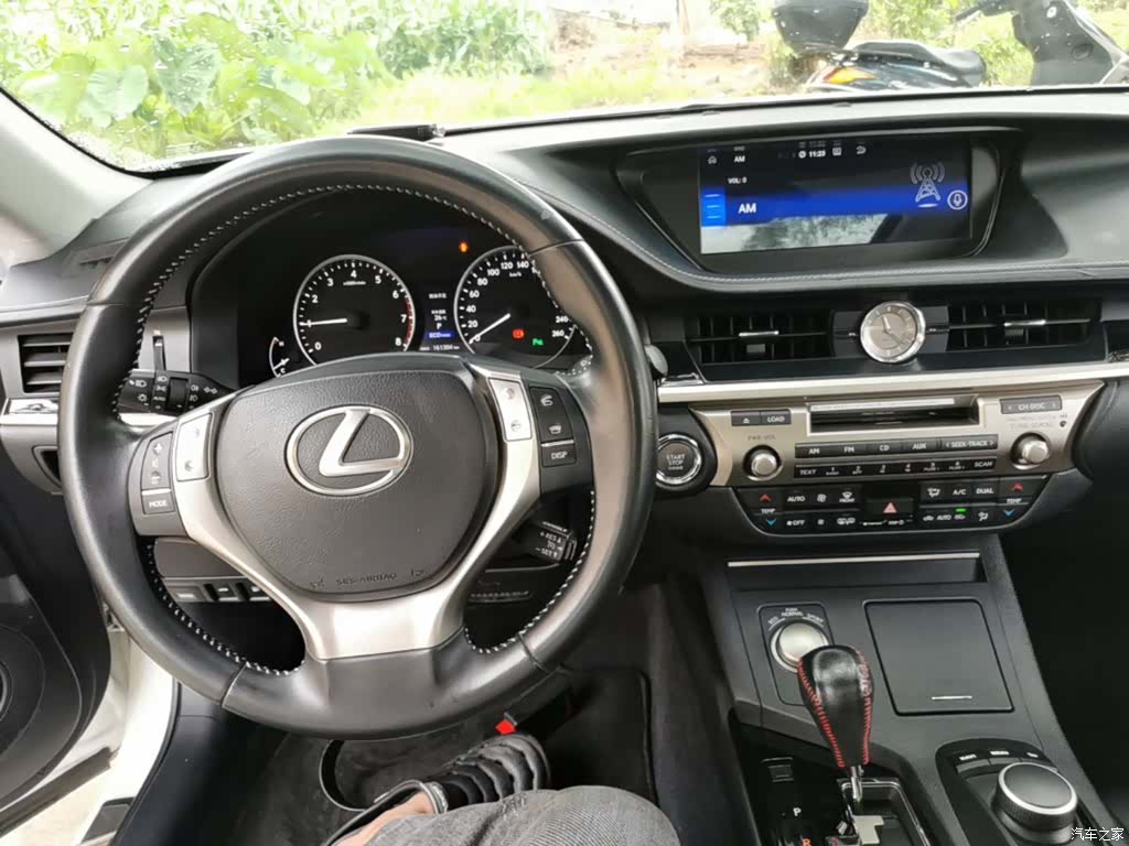 Lexus ES, 2014 10