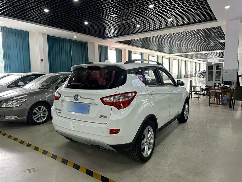 Changan CS35