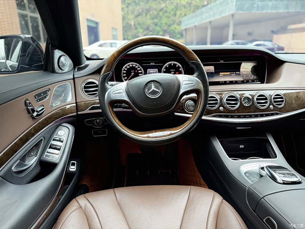 Maybach S-Class, 2015 7