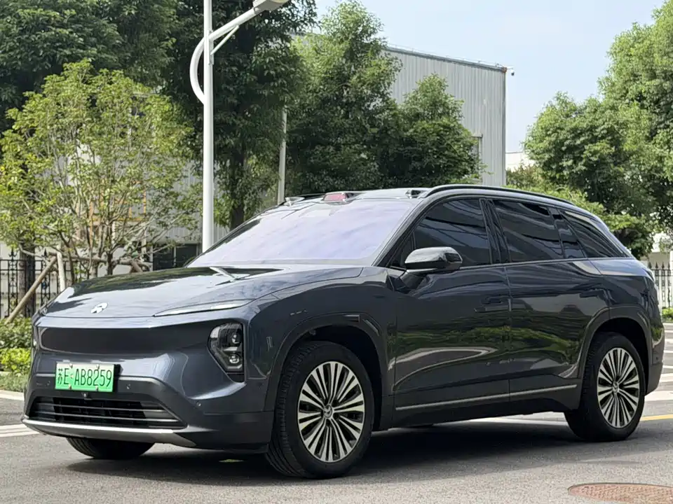 NIO ES7