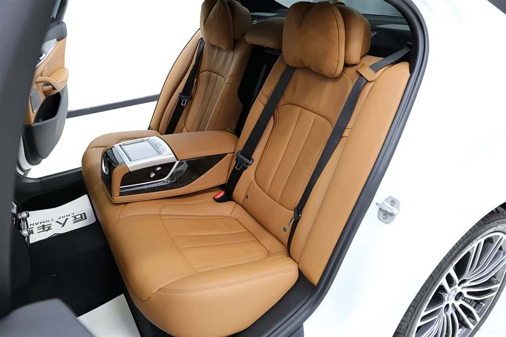 BMW 5 Series, 2018 8