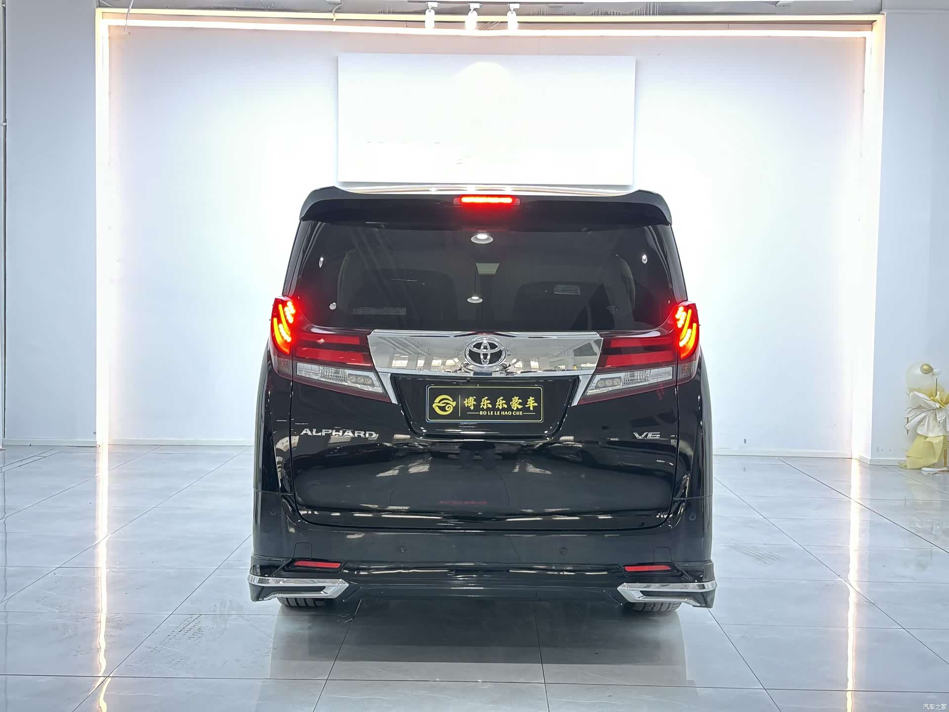 Toyota Alphard, 2018 23