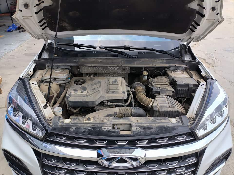 Chery Tiggo 8