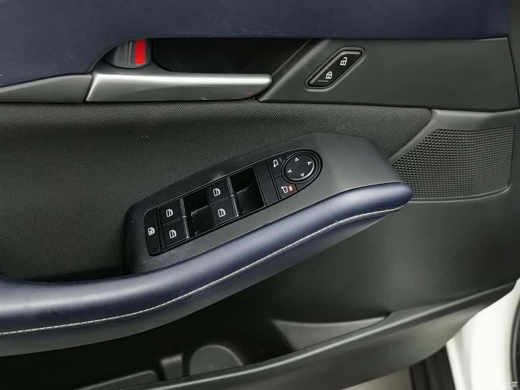 Mazda CX-30, 2021 9