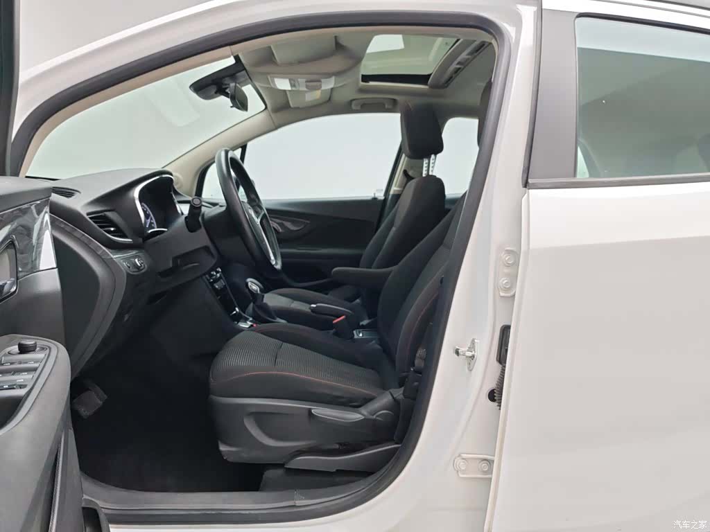 Buick Encore, 2017 10