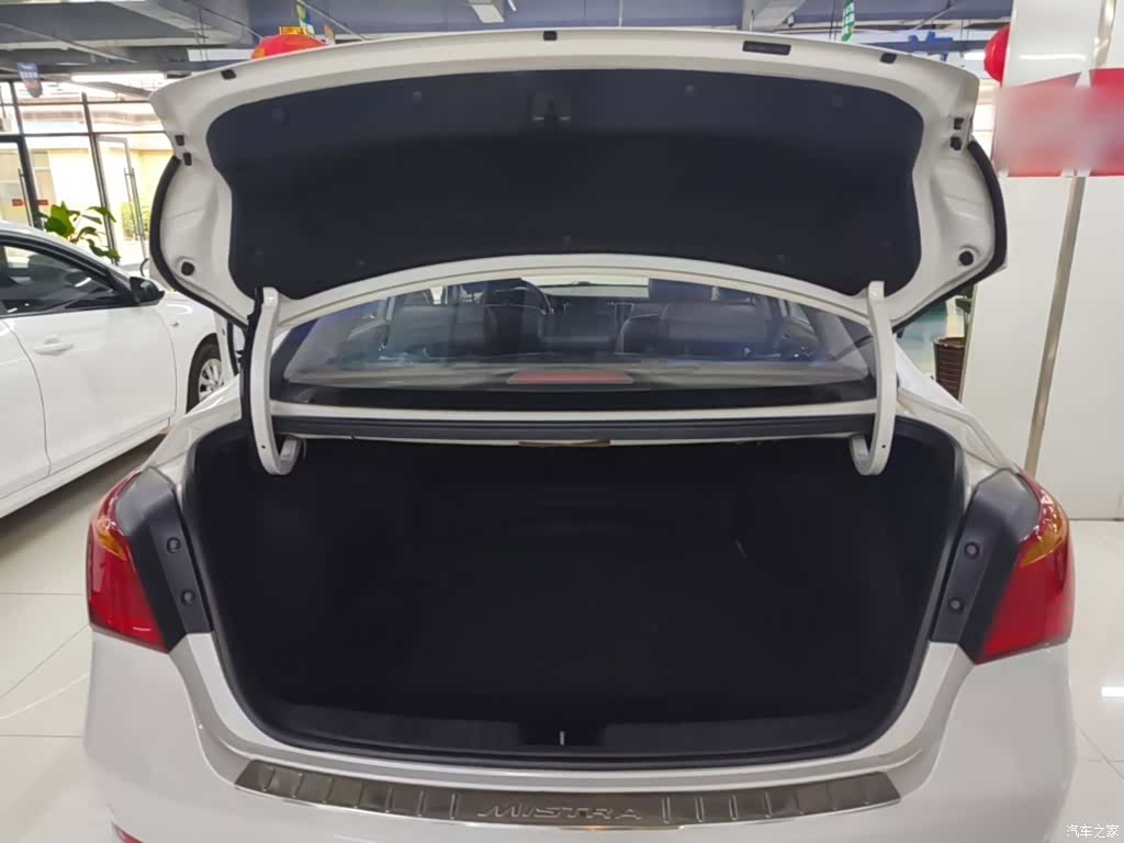 Hyundai GLS, 2015 19