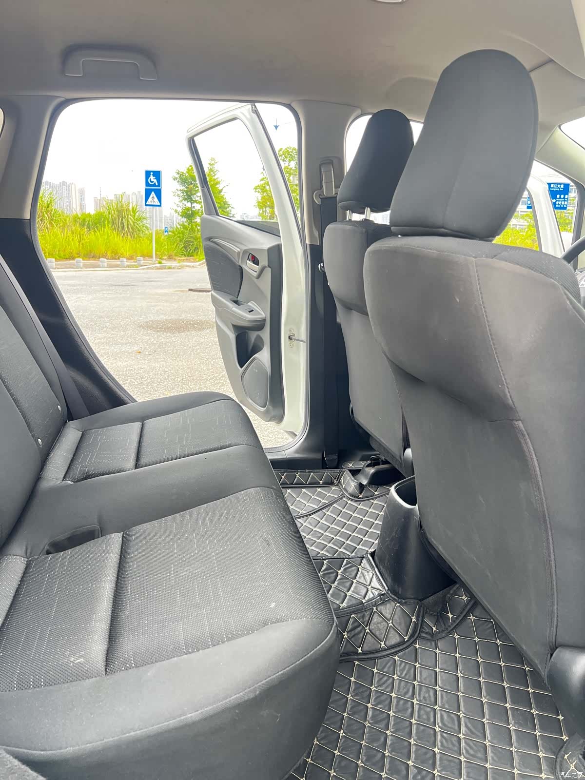 Honda Fit, 2016 11