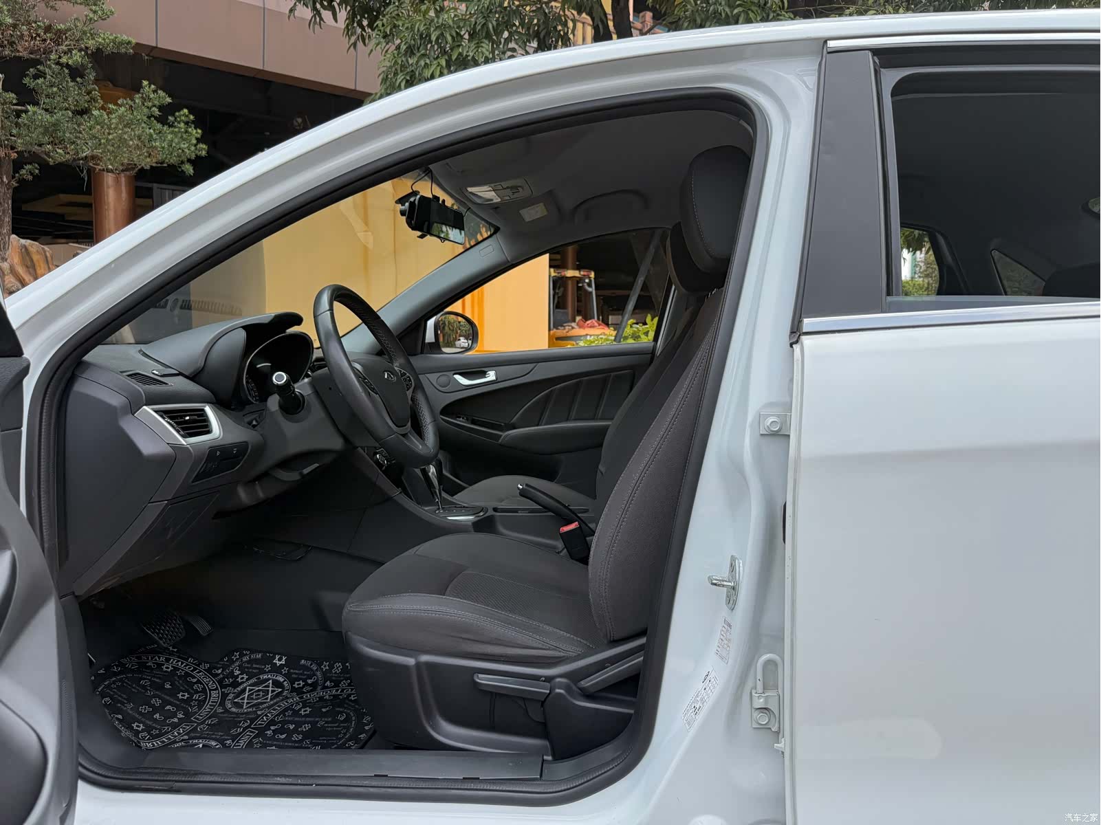 Chery 7e, 2016 6