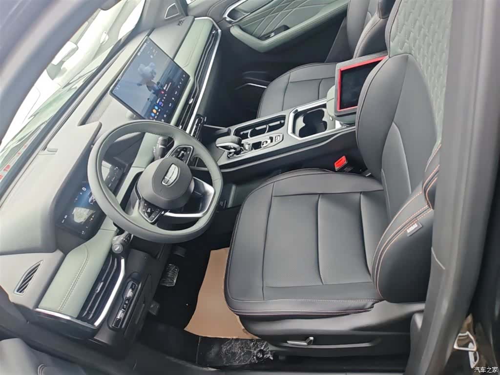 Geely Haoyue, 2025 15