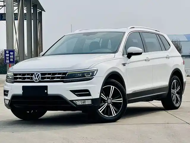 Volkswagen Tiguan L 2017 — купить из Китая под заказ