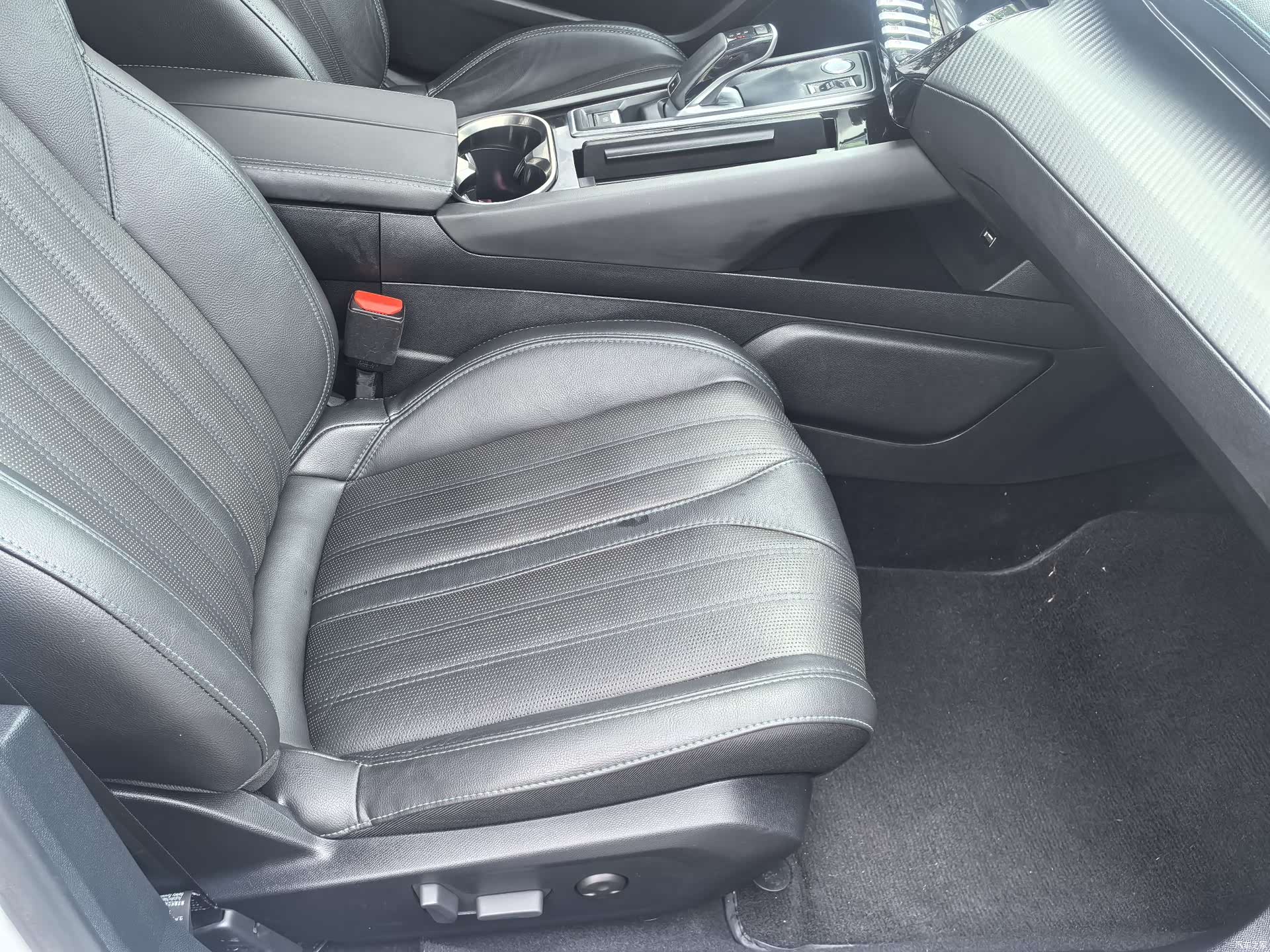 Peugeot 508L, 2024 7