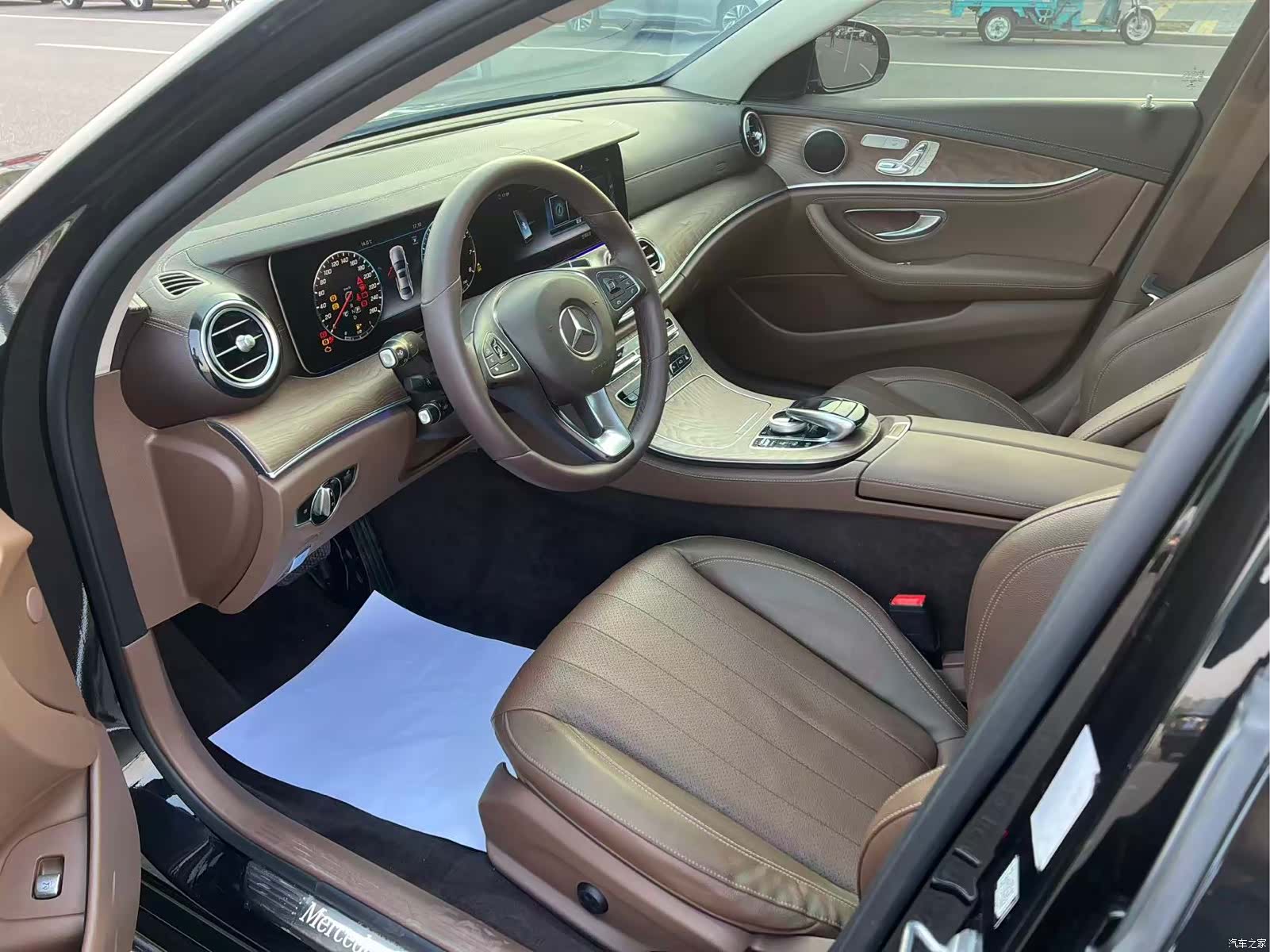 Mercedes-Benz E-Class, 2018 6