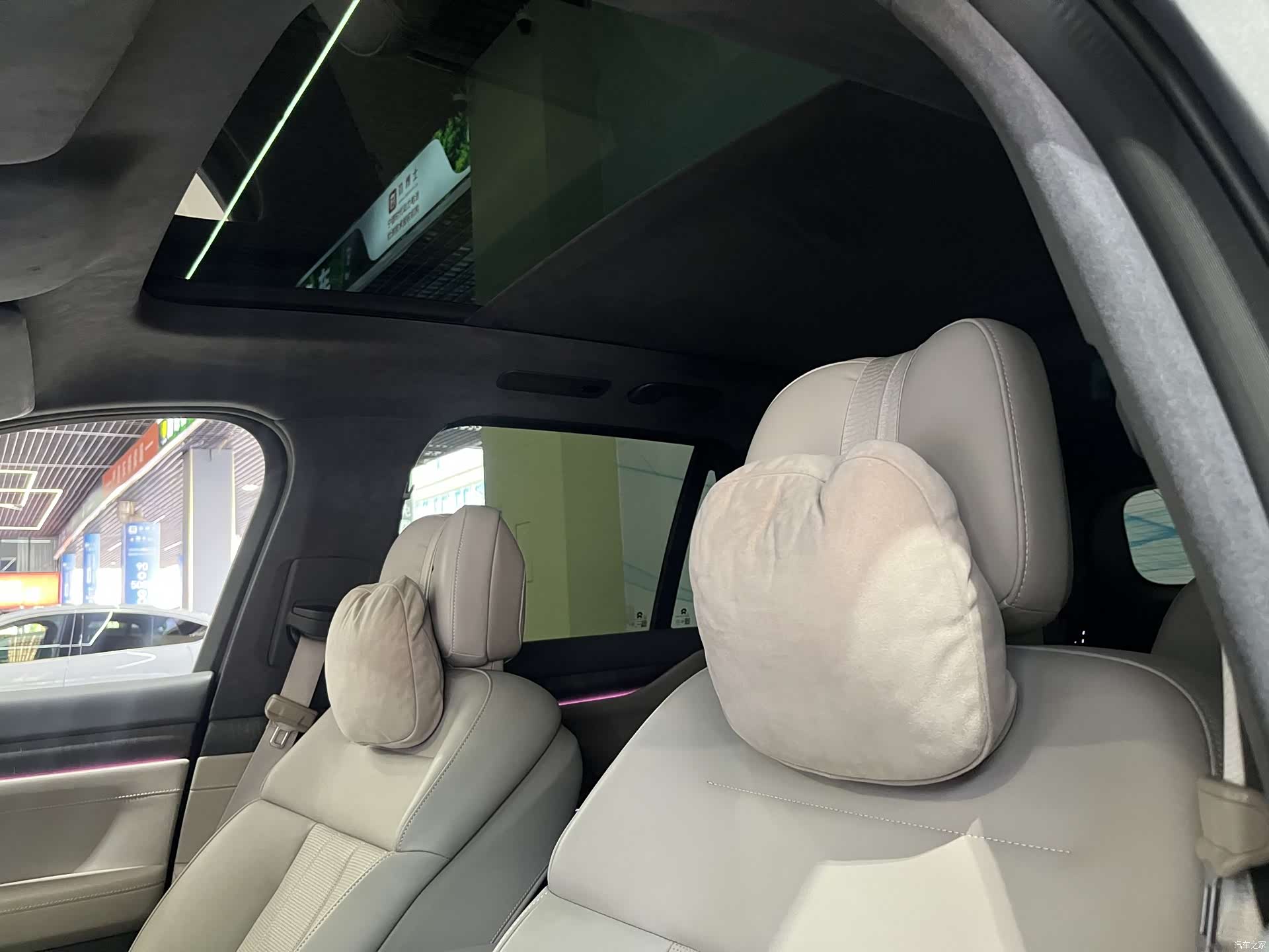 NIO ES8, 2023 14