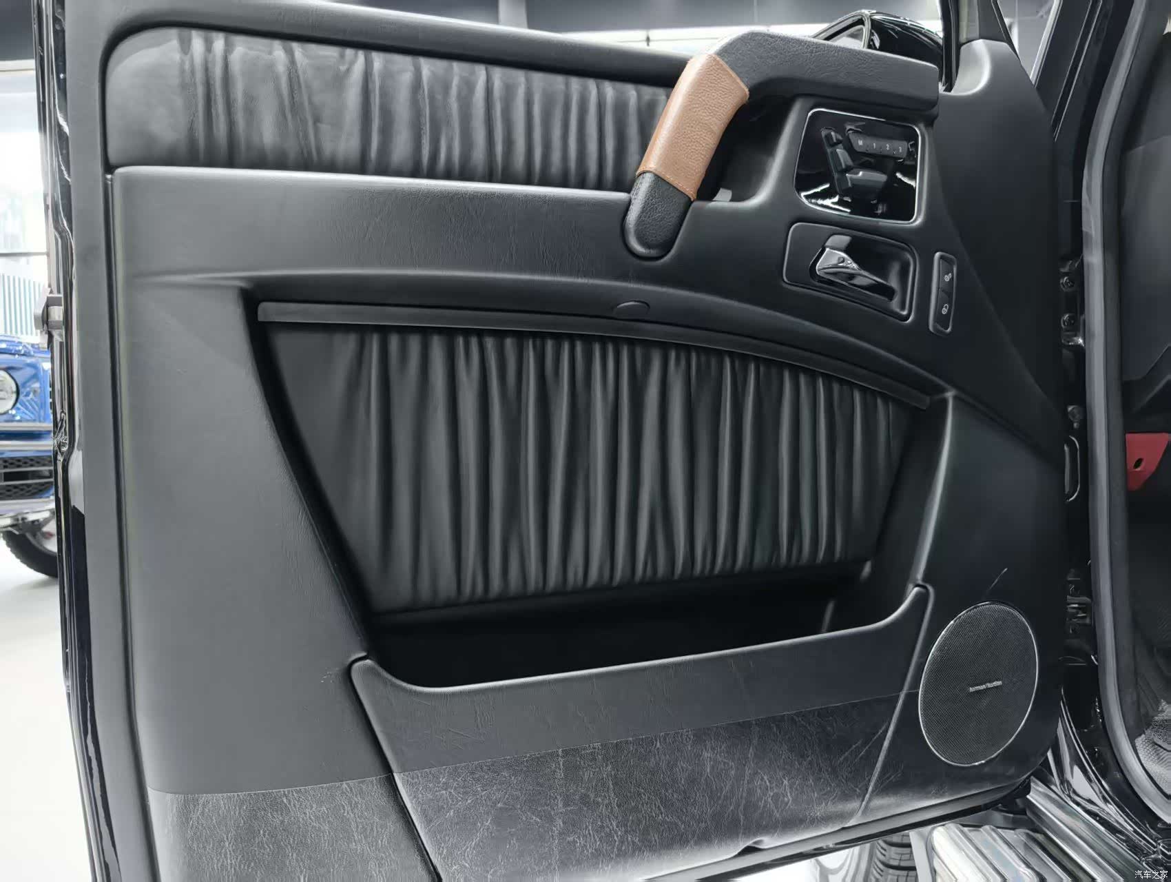 Mercedes-Benz G-Class, 2017 8